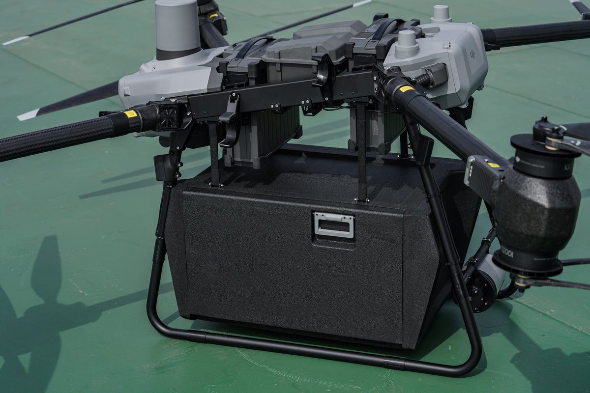 DJI FlyCart 30 mit Transportbox im Detail