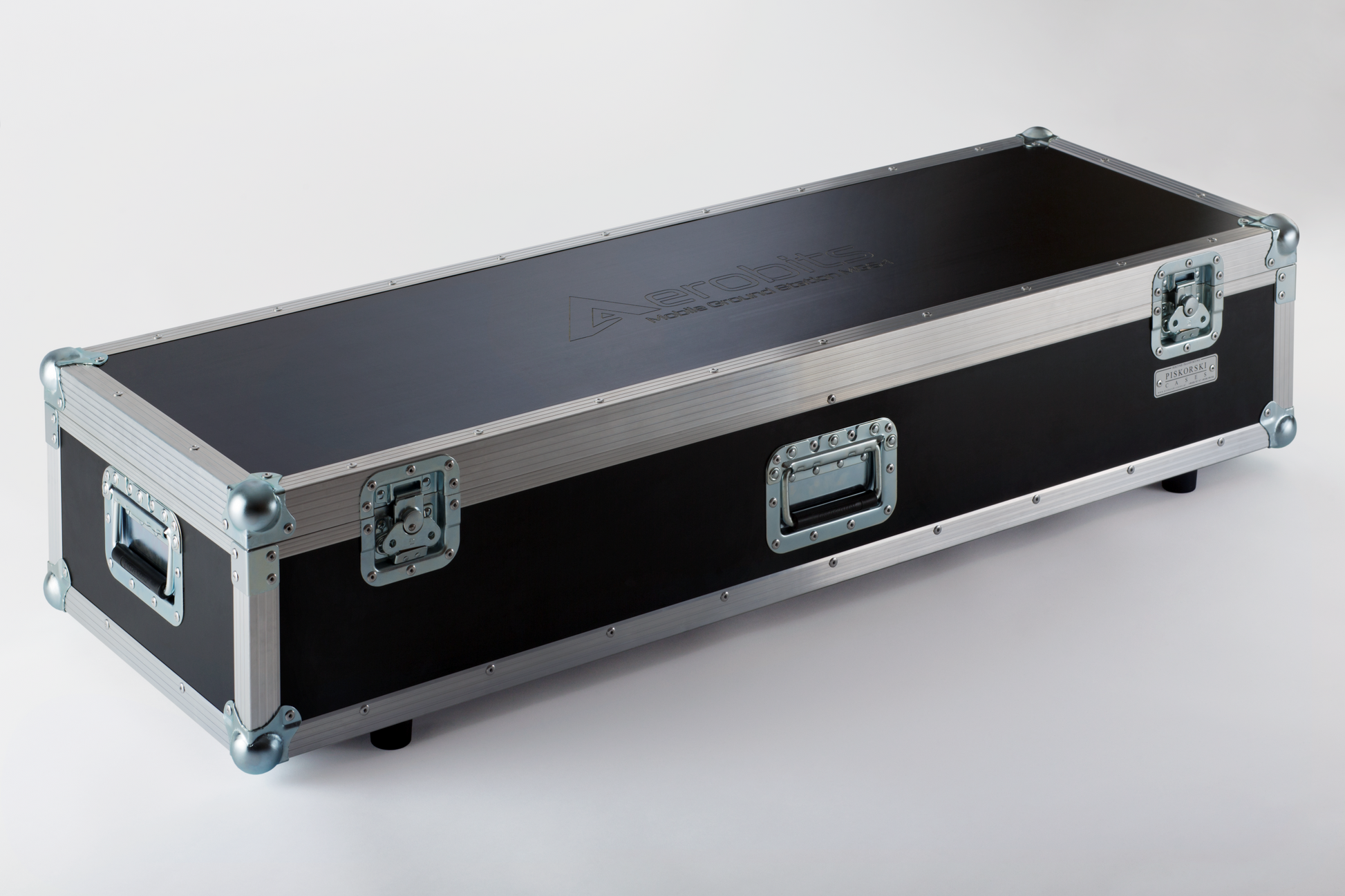 Die Mobile Ground Station (kurz MGS) ist eine mobile Verkehrsempfangsstation und dient in Kombination mit dem HOD4track Deutschland der Unterstützung von UAS-Fernpiloten beim Flug außerhalb der Sichtweite (BVLOS).
