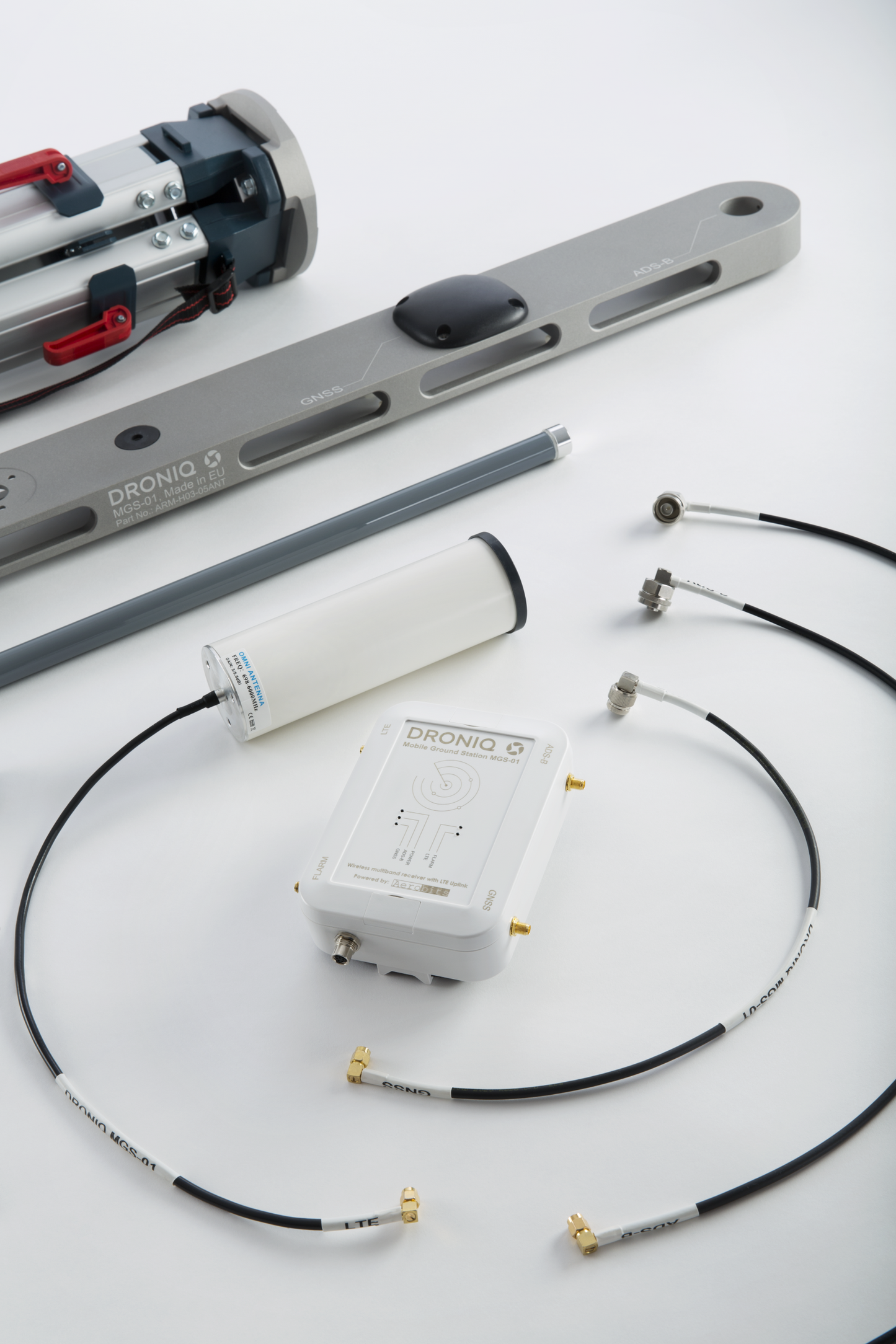 Die Mobile Ground Station (kurz MGS) ist eine mobile Verkehrsempfangsstation und dient in Kombination mit dem HOD4track Deutschland der Unterstützung von UAS-Fernpiloten beim Flug außerhalb der Sichtweite (BVLOS).