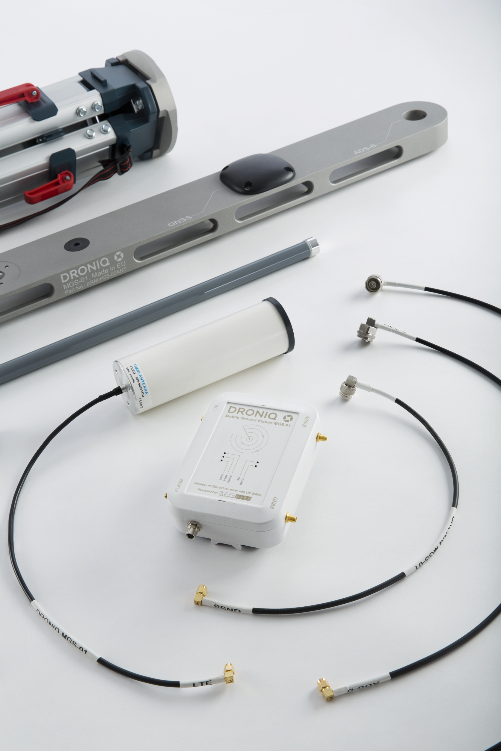 Die Mobile Ground Station (kurz MGS) ist eine mobile Verkehrsempfangsstation und dient in Kombination mit dem HOD4track Deutschland der Unterstützung von UAS-Fernpiloten beim Flug außerhalb der Sichtweite (BVLOS).
