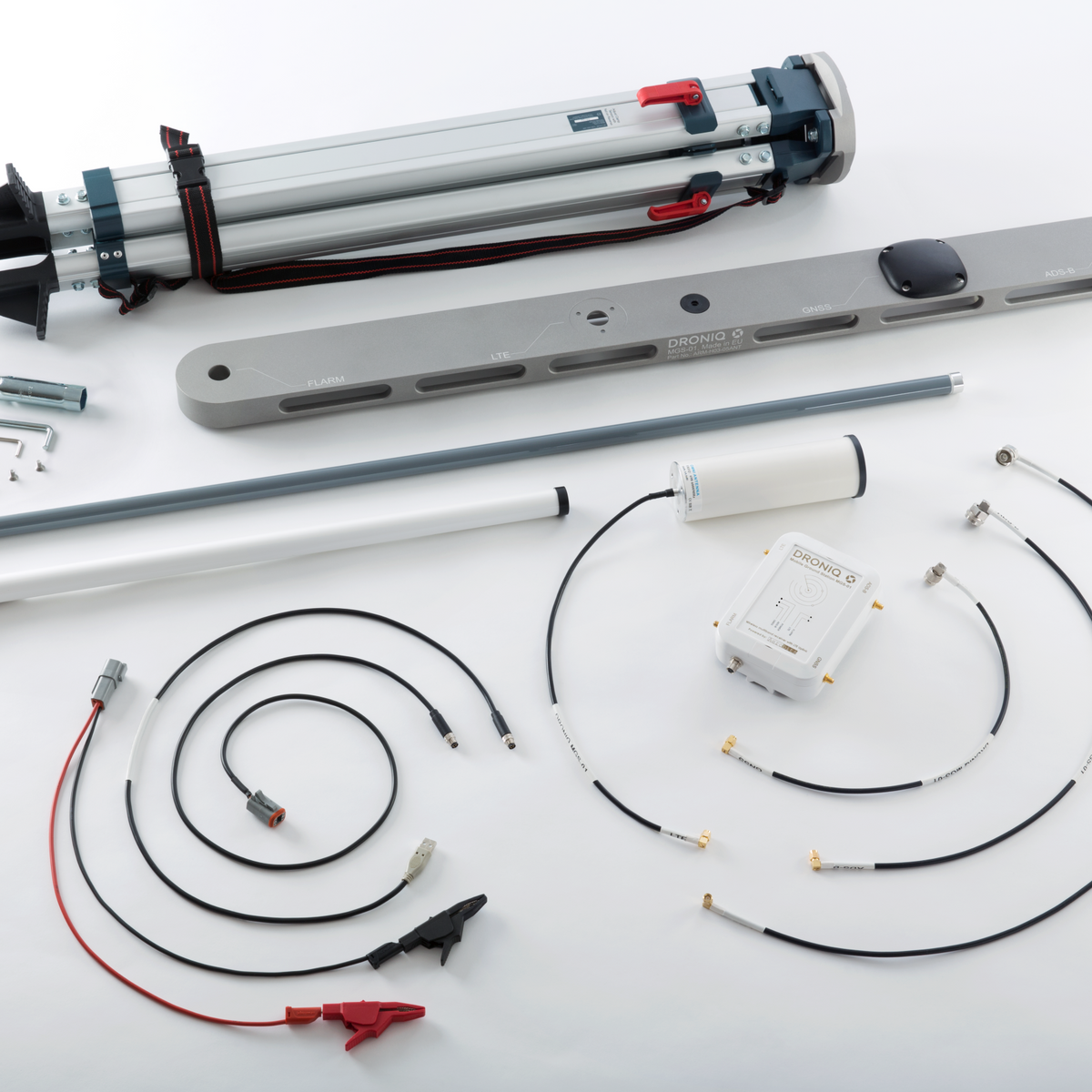 Die Mobile Ground Station (kurz MGS) ist eine mobile Verkehrsempfangsstation und dient in Kombination mit dem HOD4track Deutschland der Unterstützung von UAS-Fernpiloten beim Flug außerhalb der Sichtweite (BVLOS).