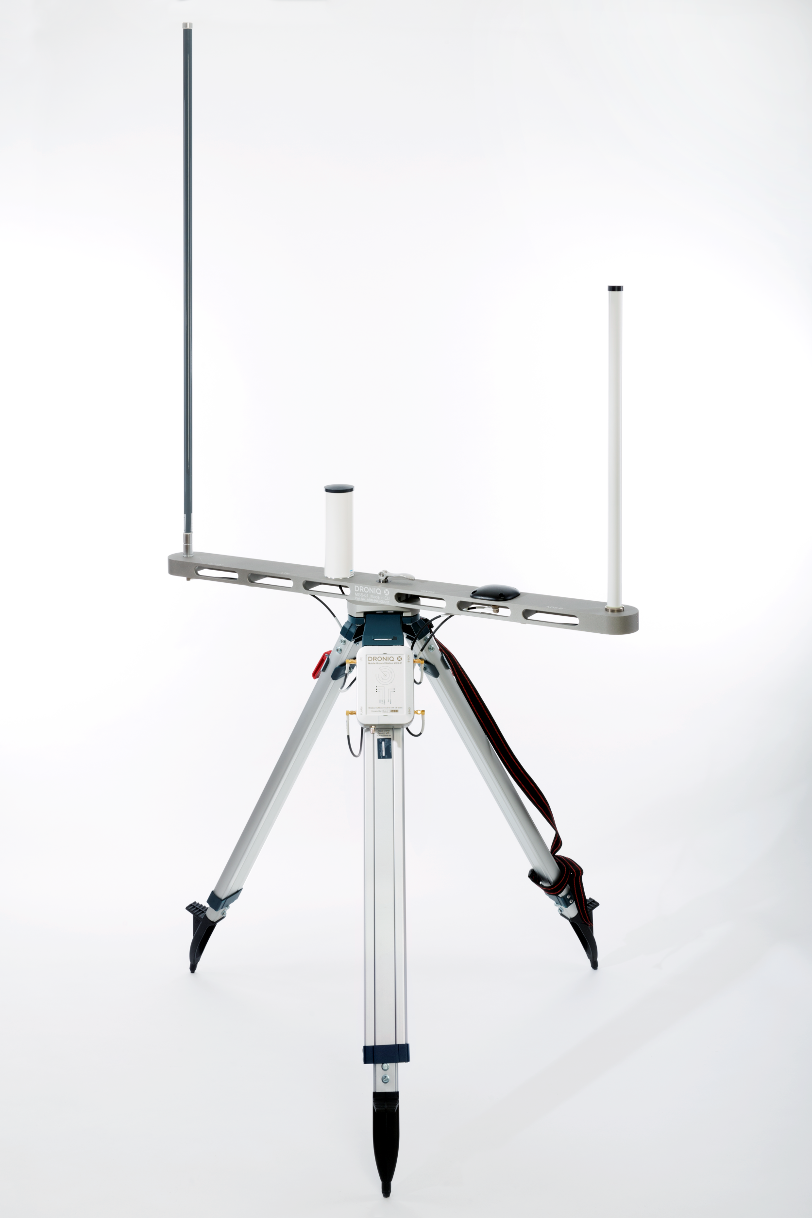Die Mobile Ground Station (kurz MGS) ist eine mobile Verkehrsempfangsstation und dient in Kombination mit dem HOD4track Deutschland der Unterstützung von UAS-Fernpiloten beim Flug außerhalb der Sichtweite (BVLOS).