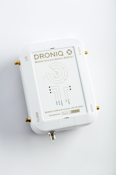 Die Mobile Ground Station (kurz MGS) ist eine mobile Verkehrsempfangsstation und dient in Kombination mit dem HOD4track Deutschland der Unterstützung von UAS-Fernpiloten beim Flug außerhalb der Sichtweite (BVLOS).