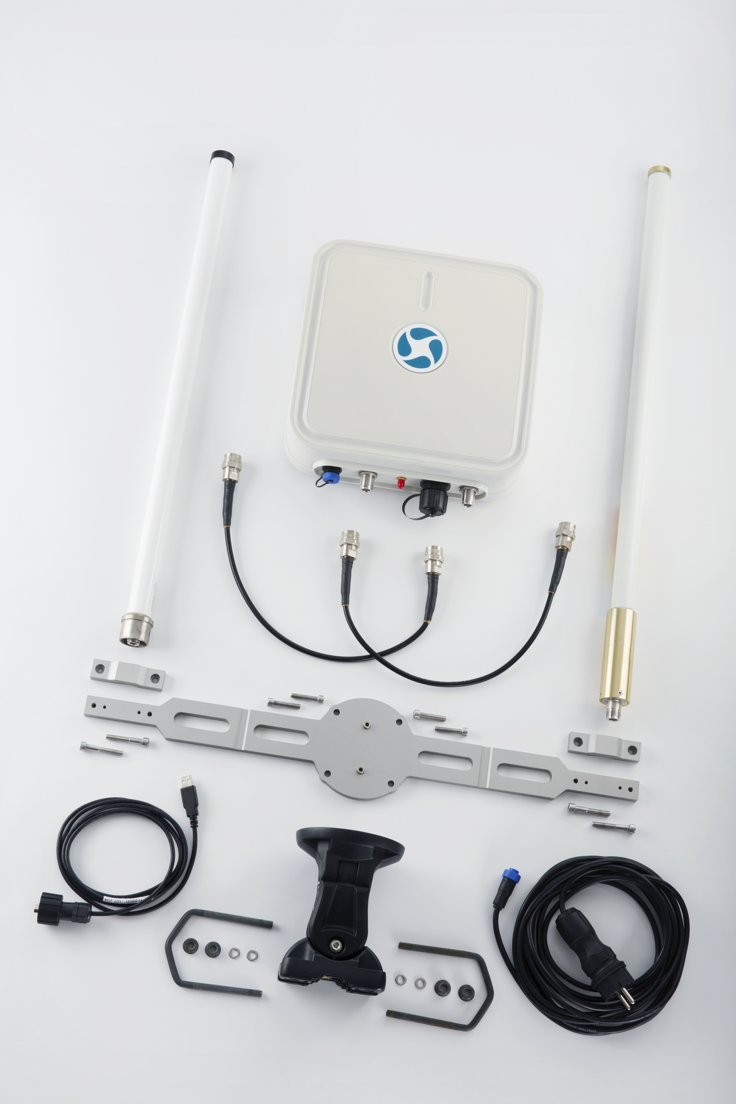 Die Omnidirectional Ground Station (kurz OGS) ist eine stationäre Verkehrsempfangsstation und dient in Kombination mit dem HOD4track Deutschland der Unterstützung von UAS-Fernpiloten beim Flug außerhalb der Sichtweite (BVLOS).